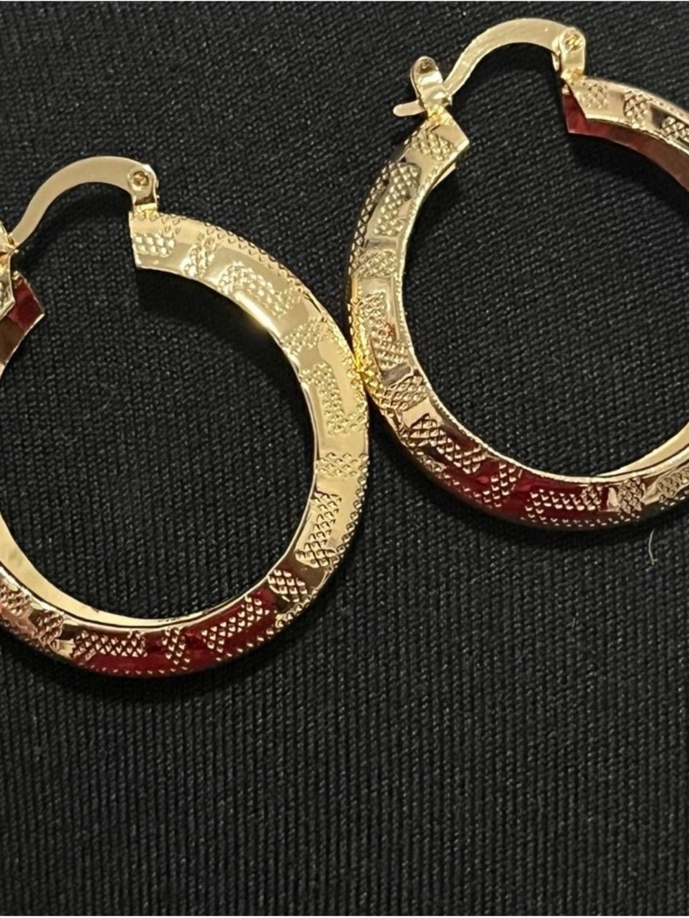 Gold Textured Hoop Earrings - Women Jewelry
there are different sizes available
